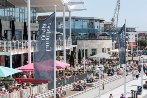 Gunwharf Quay (Portsmouth) Shopper