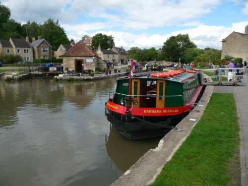 Bradford On Avon – With Cream Tea By The Canal
